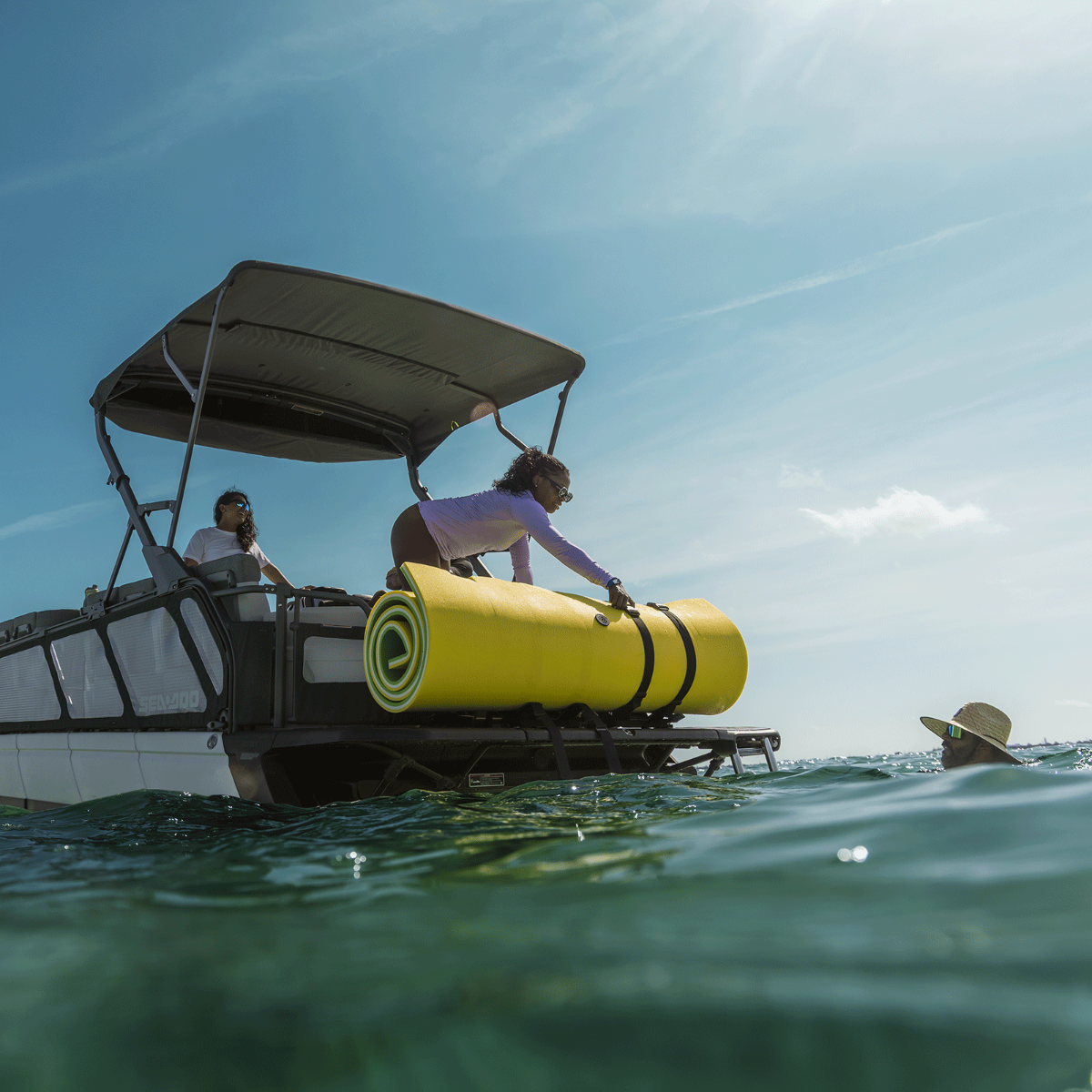 Sea-Doo Support arrière LinQ pour tapis flottant pour motomarine et ponton Switch
