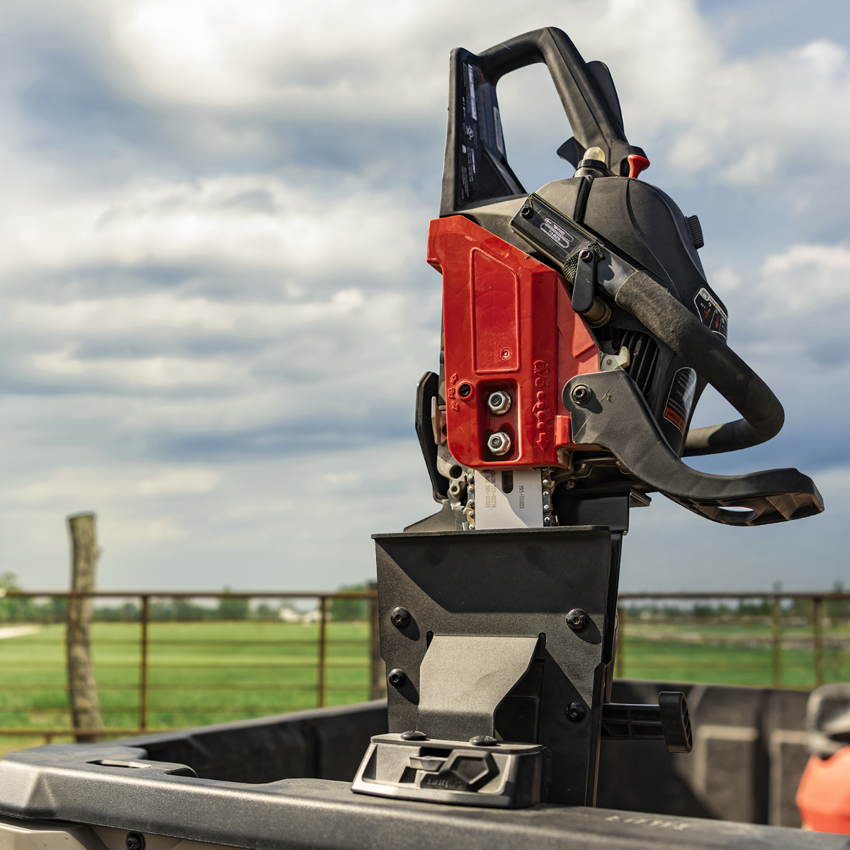 Support de scie à chaîne LinQ Can-Am Defender