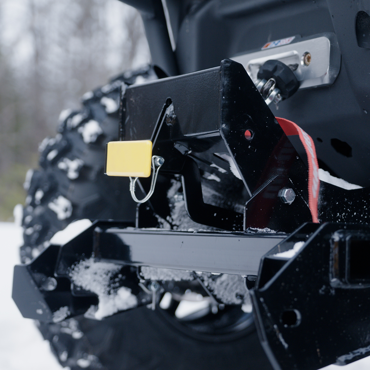 Système hydraulique robuste avec attache rapide Can-Am Defender