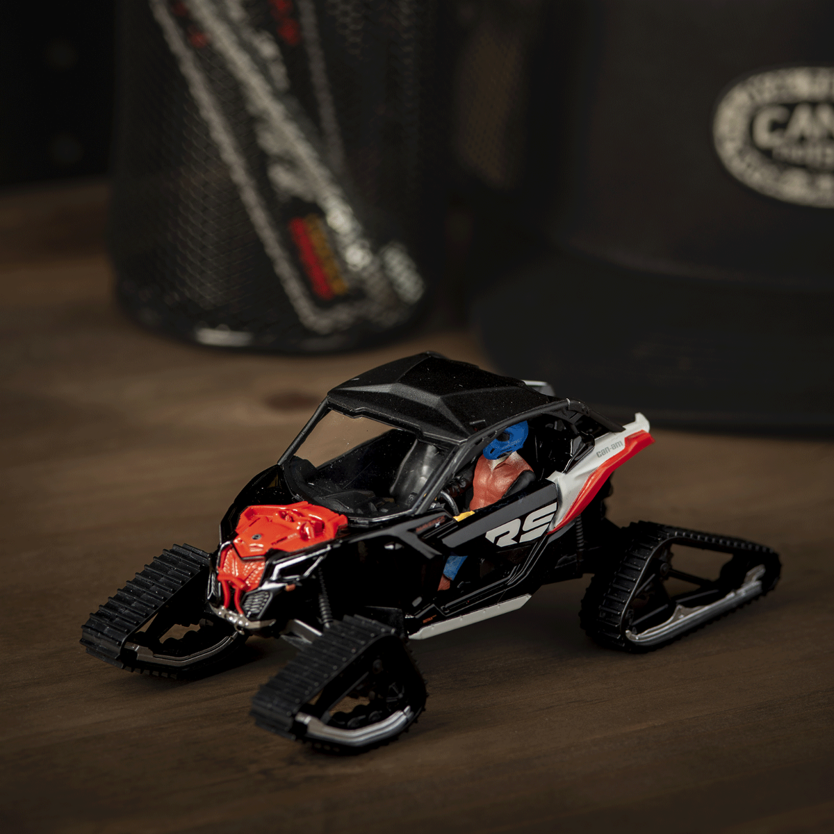 Can-am 1:32 Scale Maverick X3 X RS Turbo RR Winter Vehicle
