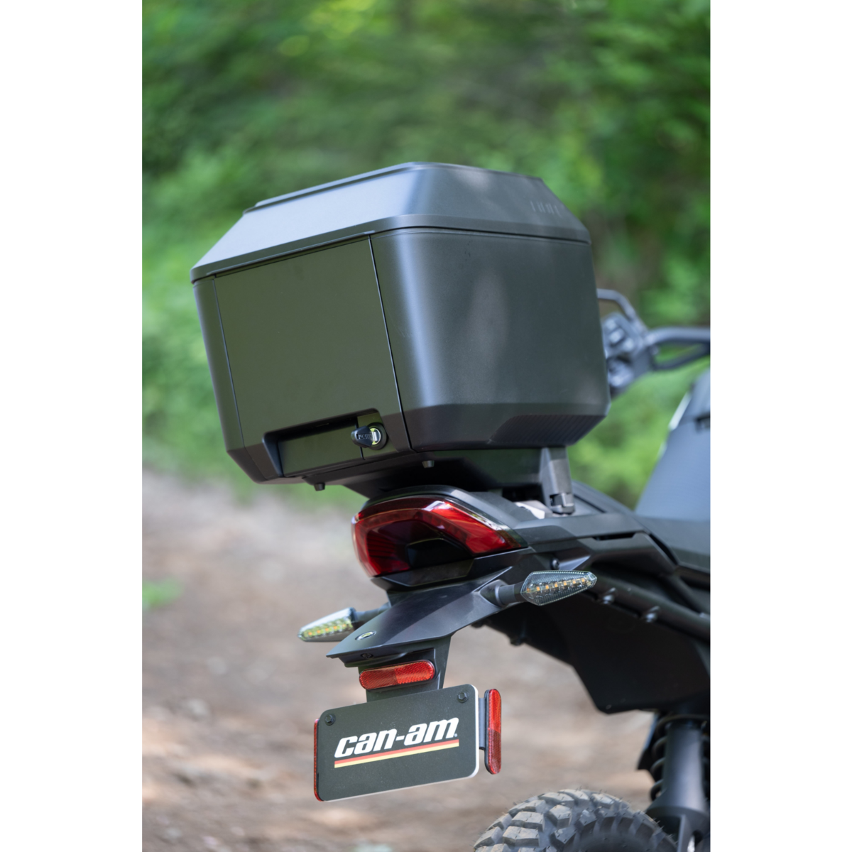 LinQ 9.5 US Gal (36 L) Top Case Can-Am