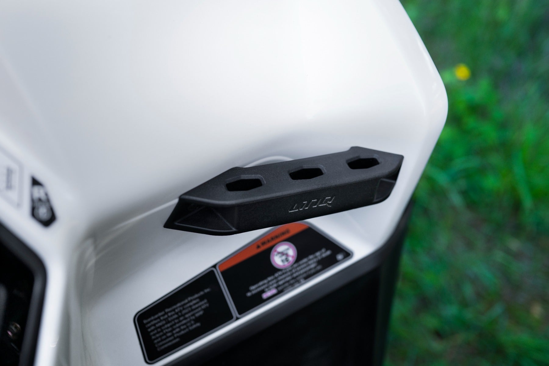 Support multiple LinQ Lite (ailes avant) pour Can-Am Outlander
